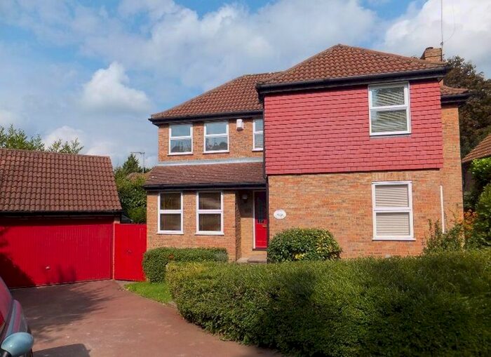 4 Bedroom Detached House To Rent In Birch Close, Sevenoaks, TN13