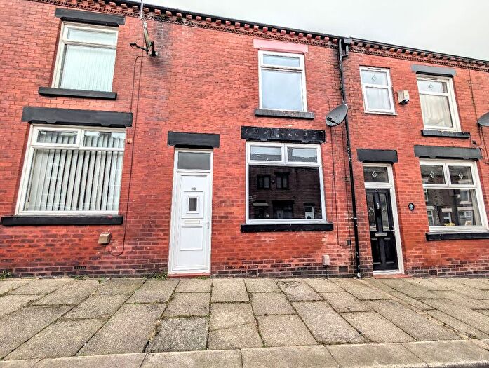 3 Bedroom Terraced House For Sale In Charles Street, Farnworth, Bolton, BL4