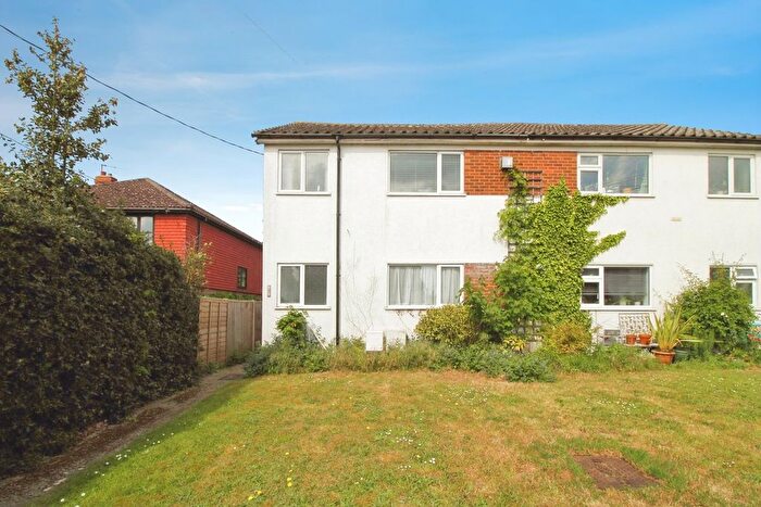 1 Bedroom Maisonette For Sale In The Avenue, Wivenhoe, Colchester, CO7