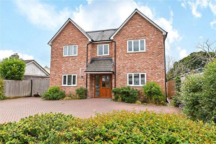 1 Bedroom Flat For Sale In Gore Road, New Milton, Hampshire, BH25