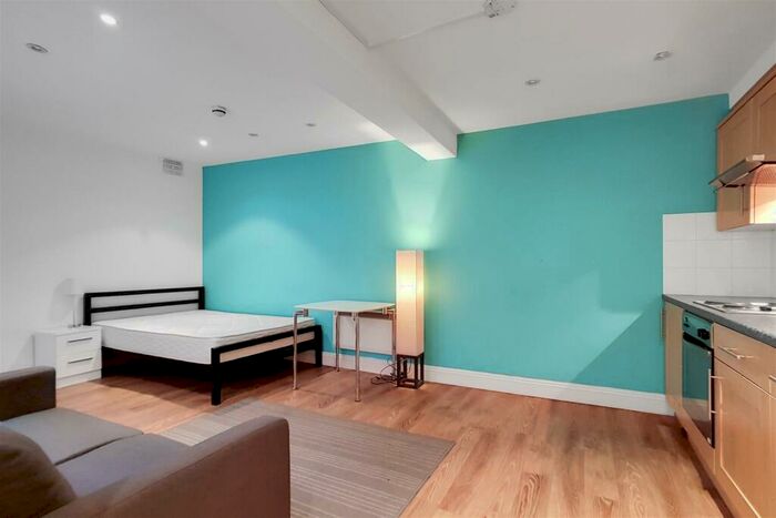 Studio To Rent In Gloucester Place, Marylebone, NW1