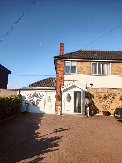 1 Bedroom Studio To Rent In Princess Margaret Road, East Tilbury, Tilbury, RM18