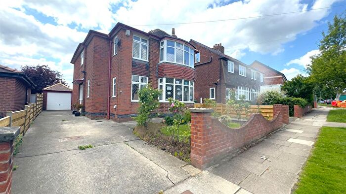 4 Bedroom Detached House To Rent In Westminster Road, York, YO30