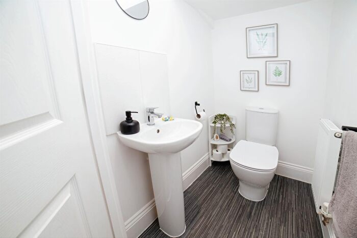 2 Bedroom Terraced House For Sale In Clayton Ley Close, Alfreton, DE55