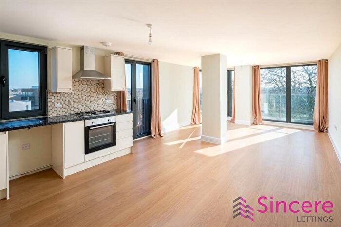 1 Bedroom Flat To Rent In (th Floor Flat) Charter House, High Road, Ilford, IG1