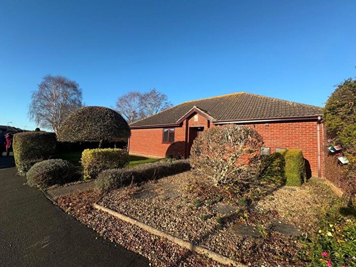 3 Bedroom Detached Bungalow For Sale In Arnhem Way, Bourne, PE10