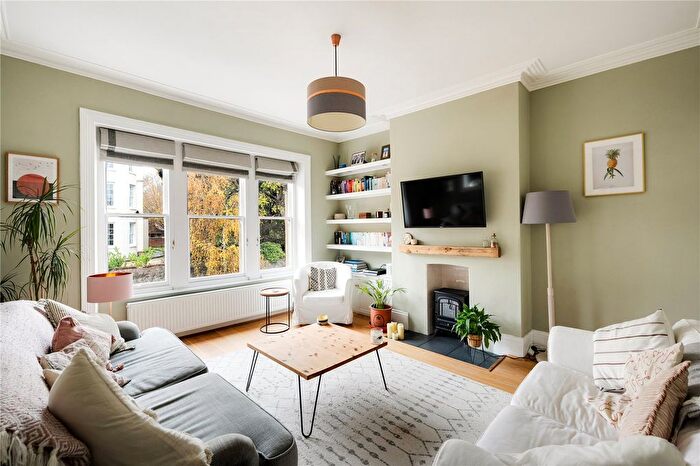 2 Bedroom Flat For Sale In Randall Road, Clifton, Bristol, BS8