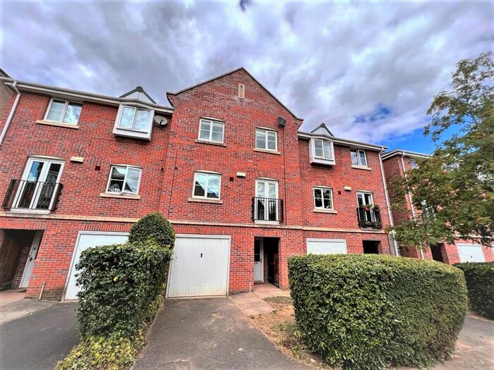 3 Bedroom Detached House To Rent In Henry Bird Court, Northampton, NN4