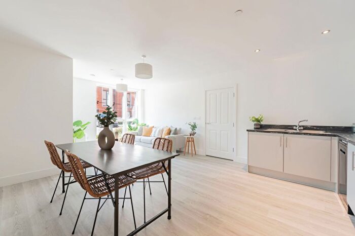 1 Bedroom Flat For Sale In Romsey Road, Winchester, SO22