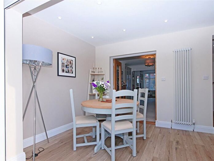 3 Bedroom Semi-Detached House For Sale In White House Rise, York, YO24
