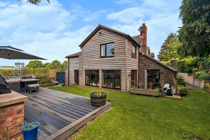 4 Bedroom Detached House For Sale In St. Weonards, Hereford, Herefordshire, HR2