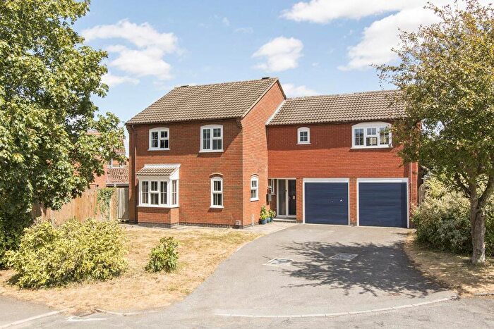 5 Bedroom Detached House For Sale In New Inn Close, Broughton Astley, Leicester, LE9