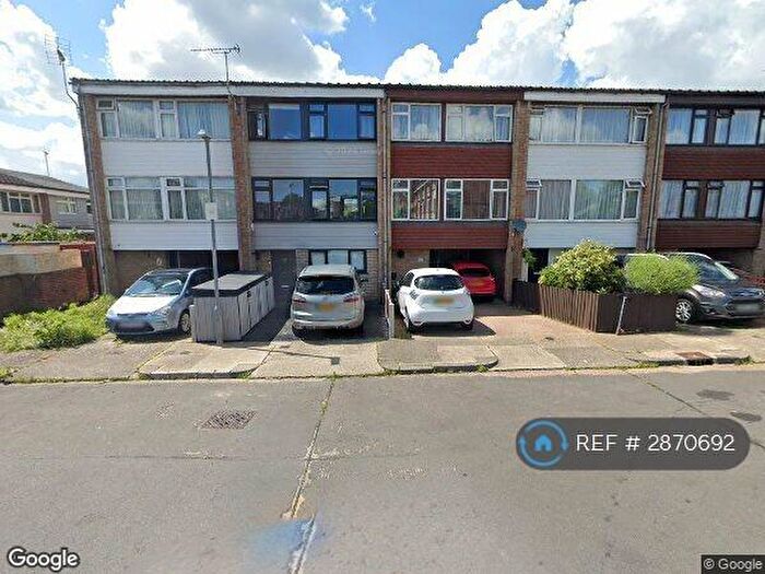 6 Bedroom End Of Terrace House To Rent In Woodside View, Benfleet, SS7