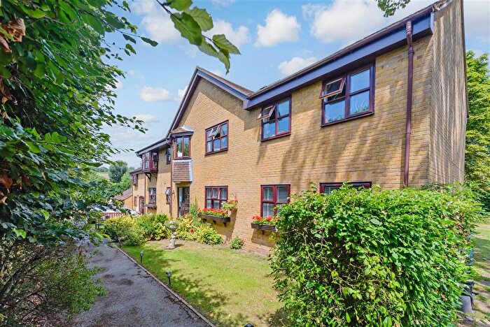 1 Bedroom Flat For Sale In Old Mill Close, Eynsford, Dartford, Kent, DA4