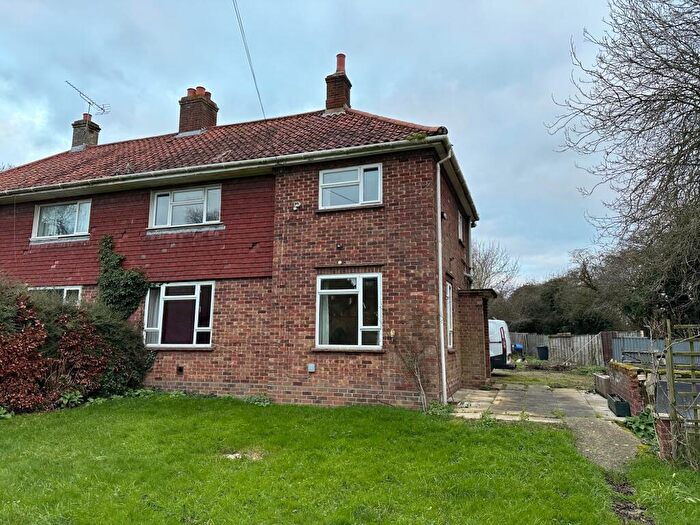 Semi-Detached House For Sale In Church Lane, Barford, Norwich, Norfolk, NR9