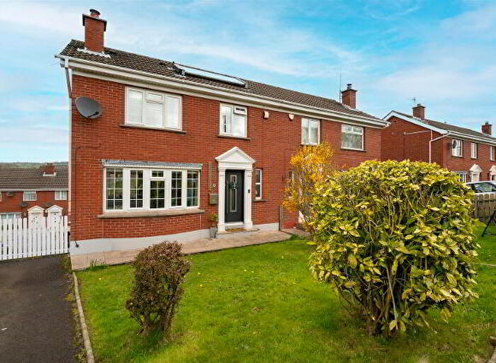 4 Bedroom Semi-Detached House For Sale In Hanwood Heights, Belfast, BT16