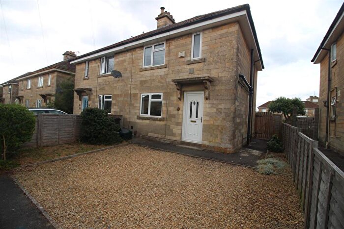 3 Bedroom Terraced House To Rent In Wansdyke Road, Bath, BA2