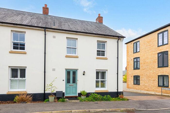 3 Bedroom End Of Terrace House To Rent In Benjamin Street, Bradford On Avon, Wiltshire, BA15