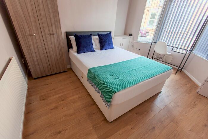 3 Bedroom Terraced House To Rent In Halsbury Road, Liverpool, L6