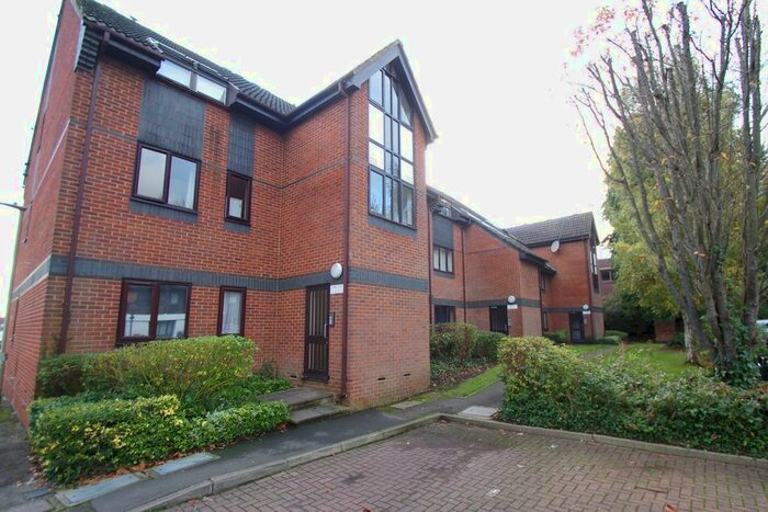 1 Bedroom Flat To Rent In Elton Park, Langley Road, Watford, WD17