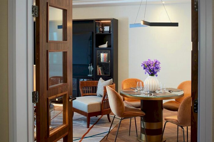 2 Bedroom Flat To Rent In Ashburn Place, South Kensington, SW7