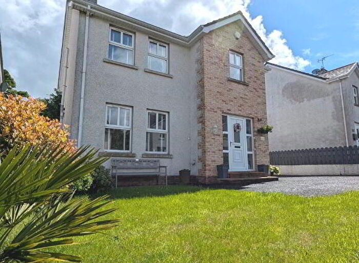 4 Bedroom Detached House With Garages For Sale In Cherry Manor, Coleraine, BT51