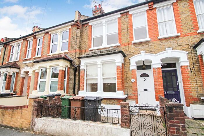 2 Bedroom Terraced House To Rent In Elm Road, Leytonstone, London, E11