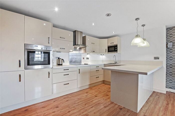 1 Bedroom Flat To Rent In Mitford Building, Dawes Road, SW6