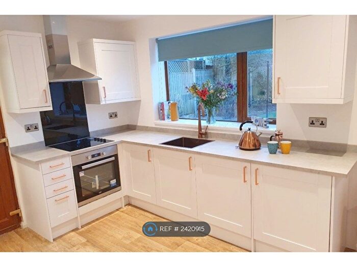 3 Bedroom Semi-Detached House To Rent In Dell Way, Clifton, Nottingham, NG11