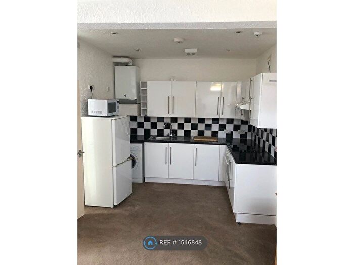 Studio To Rent In Braddons Hill Road East, Torquay, TQ1