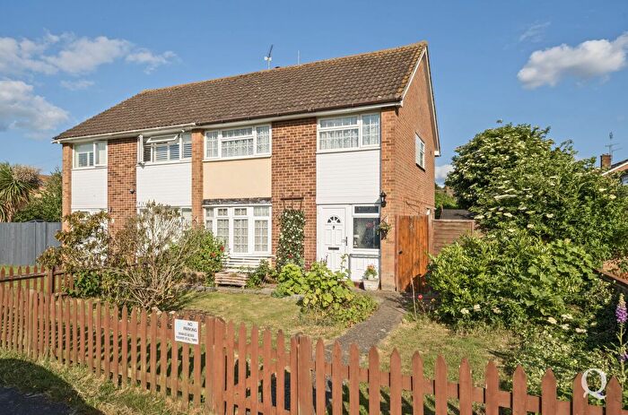 3 Bedroom Semi-Detached House For Sale In Station Road, Teynham, Sittingbourne, Kent, ME9