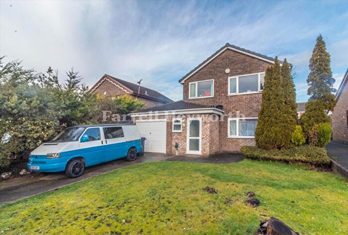 4 Bedroom Detached House For Sale In Catforth Avenue, Blackpool, FY4