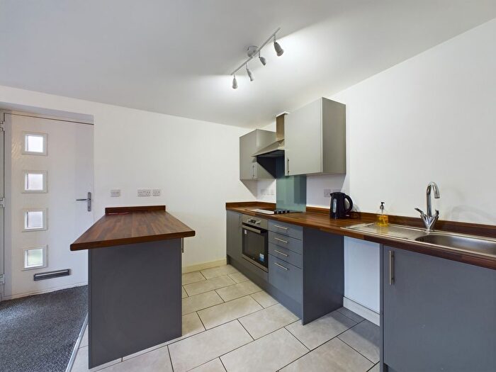 1 Bedroom Flat To Rent In Hamer Street, Gloucester, GL1