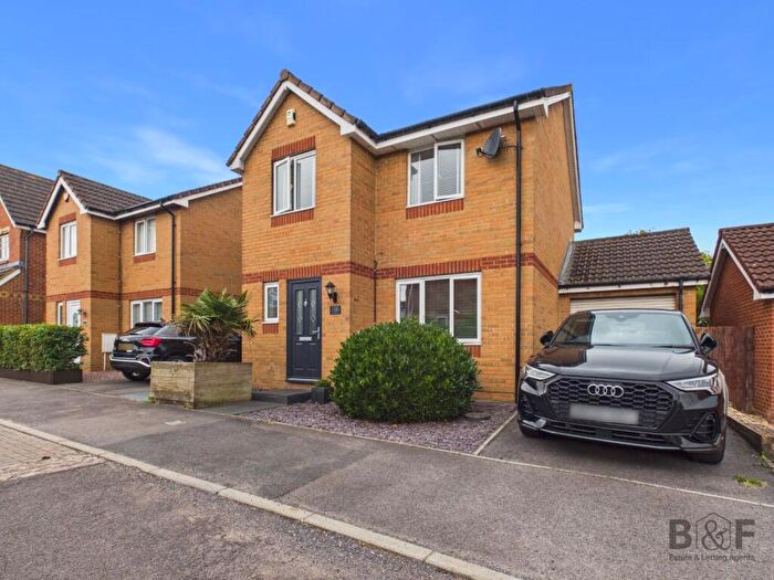 3 Bedroom Detached House For Sale In Emet Grove, Emersons Green, BS16