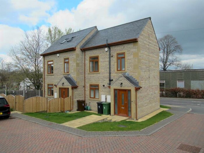 2 Bedroom Semi-Detached House To Rent In Barraclough Yard, Rothwell, Leeds, LS26