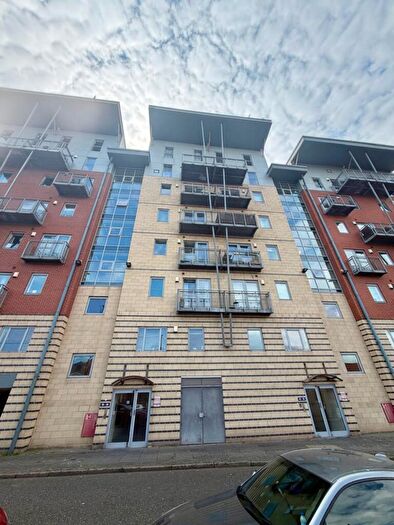 3 Bedroom Apartment To Rent In Riverview, City Centre, Sunderland North, SR1