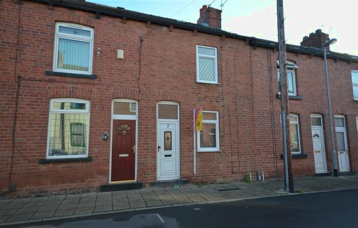 2 Bedroom Terraced House To Rent In Cannon Street, Castleford, WF10