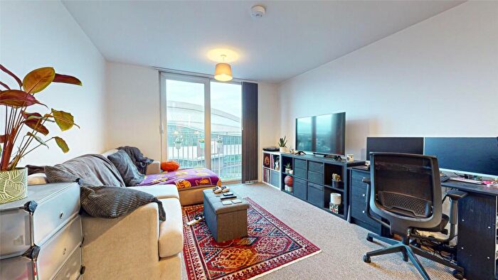 1 Bedroom Apartment To Rent In Stillwater Drive, Beswick, Manchester, M11