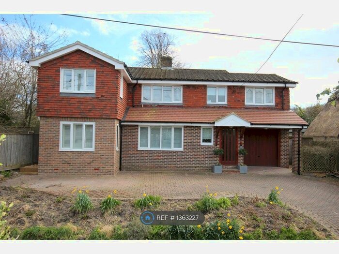 5 Bedroom Detached House To Rent In Kiln Lane, Buriton, Petersfield, GU31