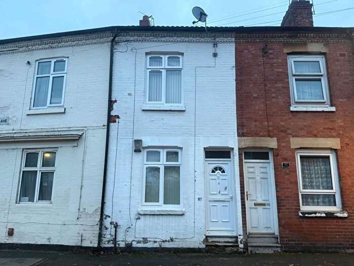 3 Bedroom Terraced House To Rent In Knighton Lane, Leicester, LE2
