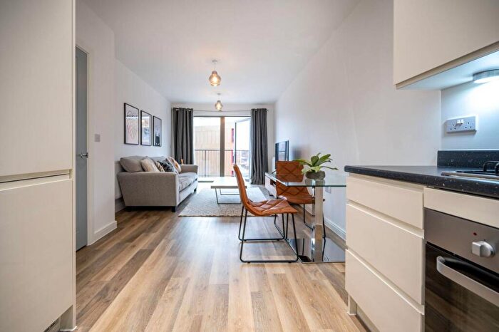 1 Bedroom Flat To Rent In Wey Corner, Guildford, , Guildford, GU1