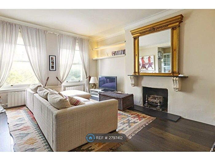 1 Bedroom Flat To Rent In Redcliffe Gardens, London, SW10