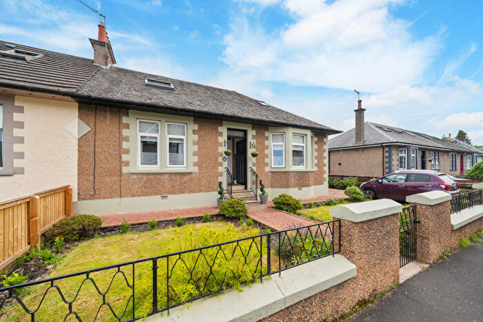 4 Bedroom Semi-Detached House For Sale In Colquhoun Street, Dumbarton, G82