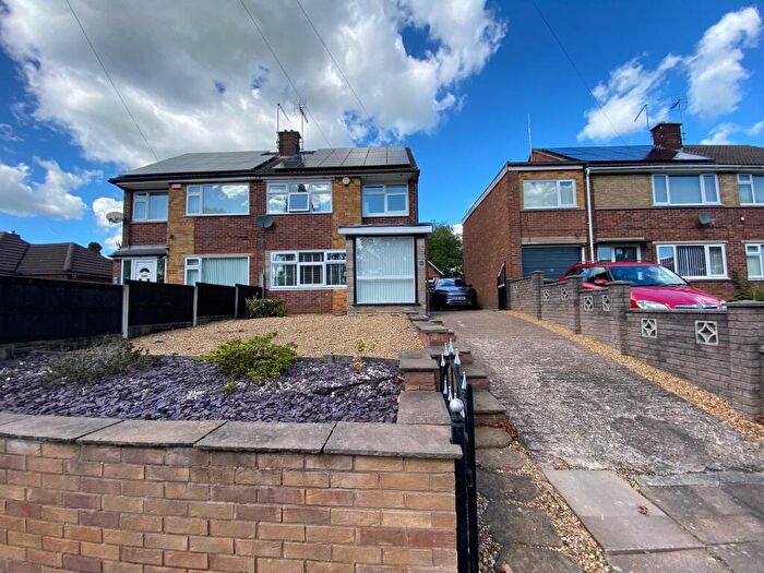 3 Bedroom Semi-Detached House For Sale In West Street, Crewe, CW2