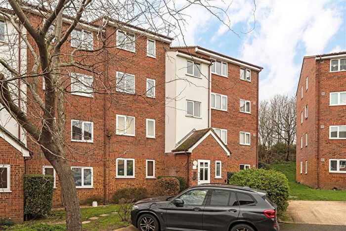 1 Bedroom Flat To Rent In John Williams Close, New Cross, SE14