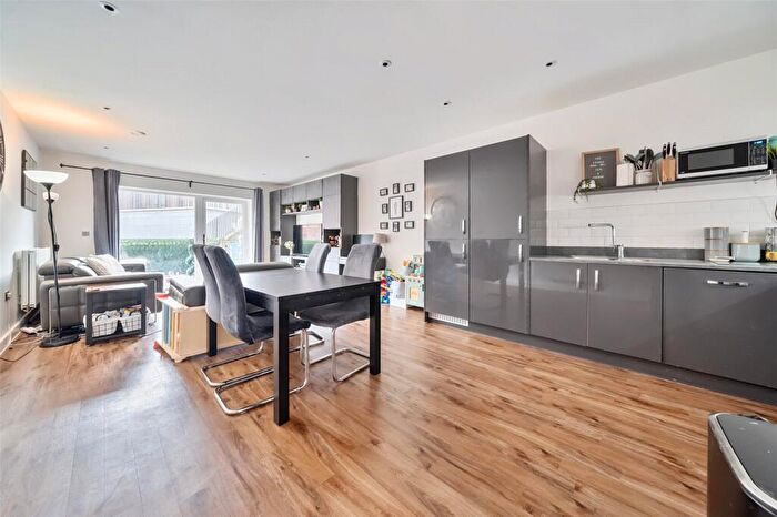 2 Bedroom Apartment For Sale In Sandy Hill Road, Woolwich, SE18