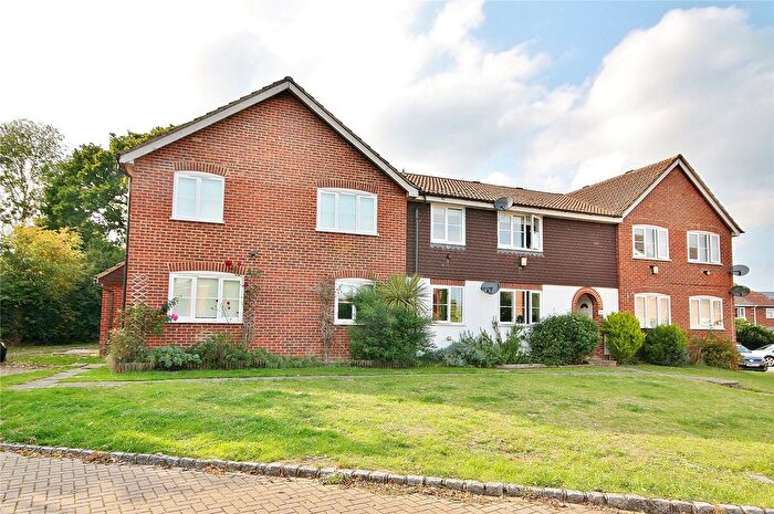 1 Bedroom Flat For Sale In Kingcup Drive, Bisley, Woking, Surrey, GU24