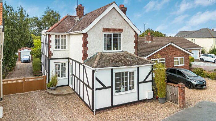 3 Bedroom Detached House For Sale In Broadway, Yaxley, Cambridgeshire., PE7