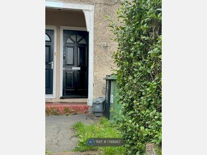 2 Bedroom Terraced House To Rent In Galahad Road, London, BR1