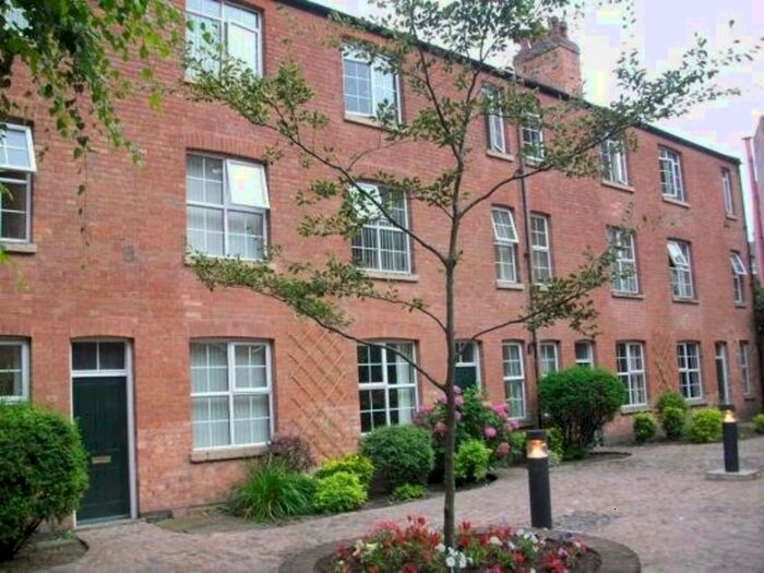 4 Bedroom Cottage To Rent In Peoples Hall Cottages, Nottingham, NG1